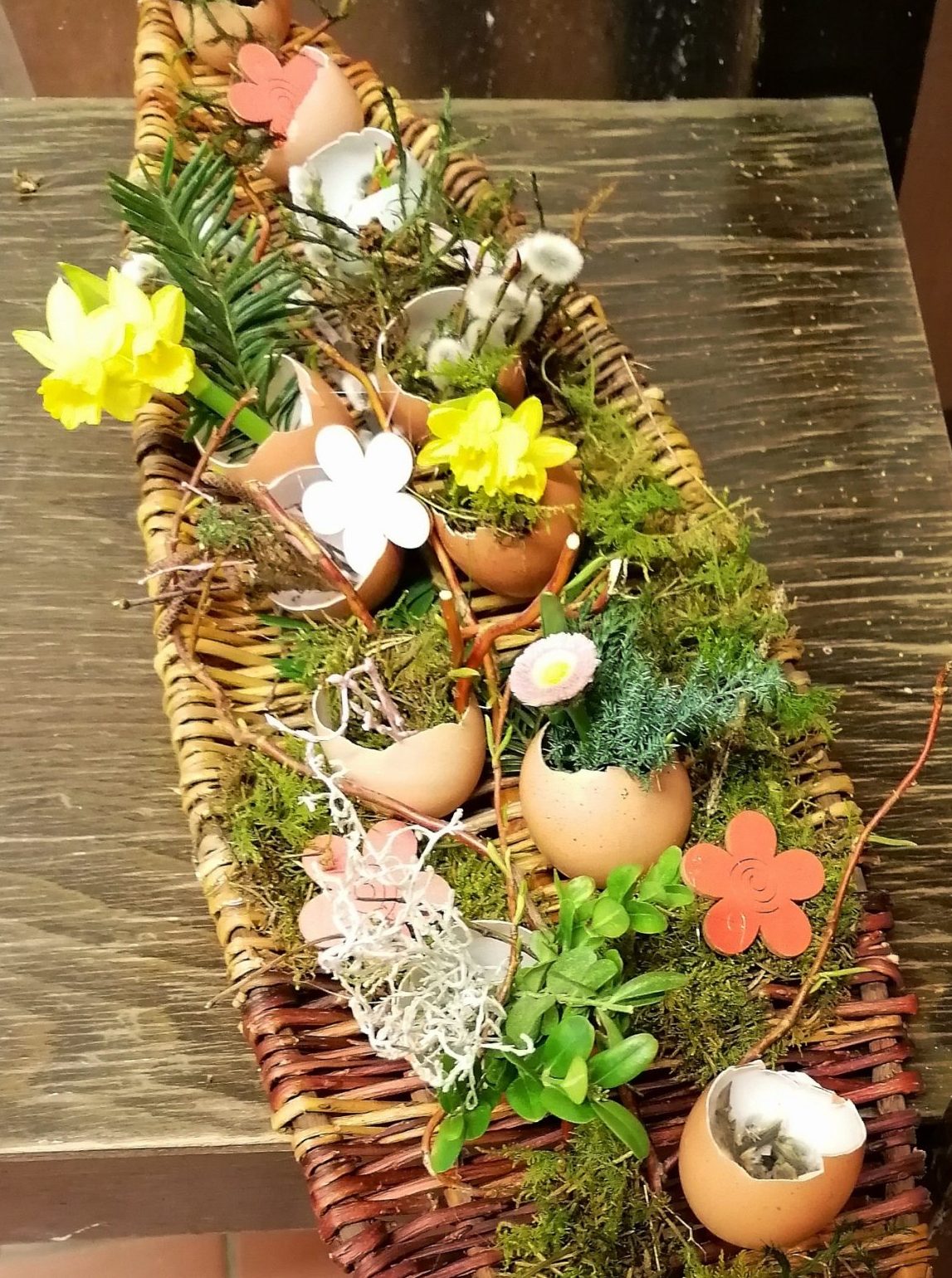 Florale Oster- und Frühlingsdekoration  / 24050