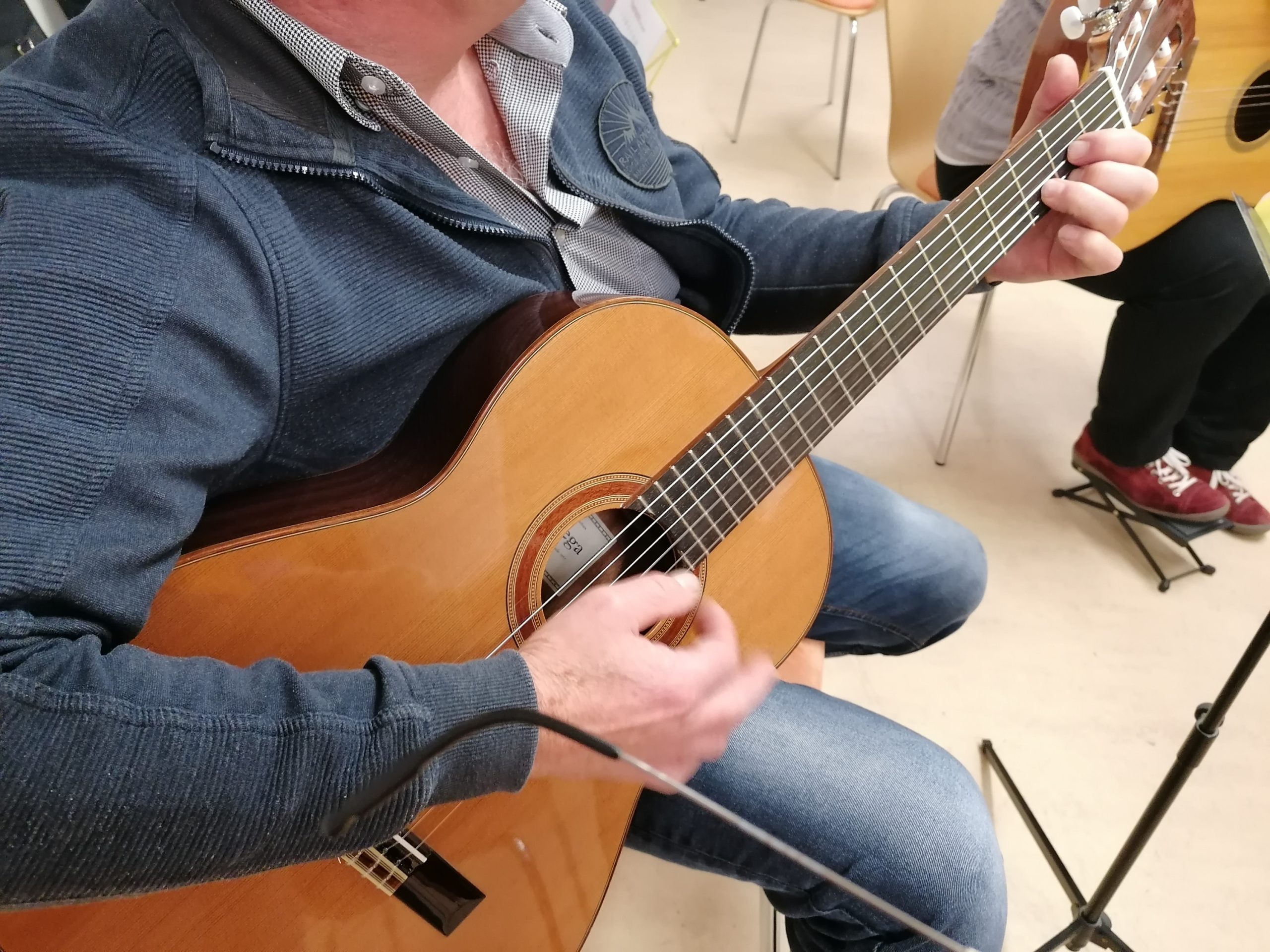 LON - Gitarrenkurs I / 24015